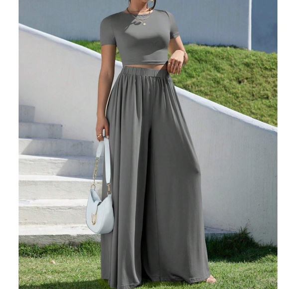 Solid Short Sleeve Crop Top Wide leg Pants Set - Picture 1 of 3
